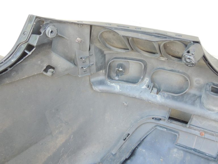 BMW E60 E61 aizmugurējais bamperis, melns II, 668 51110394707, OEM