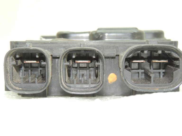 OEM Opel Vivaro B Renault Trafic III akumulatora strāvas sadalītājs 93452309