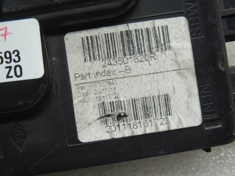 OEM Opel Vivaro B Renault Trafic III akumulatora strāvas sadalītājs 93452309