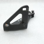 OE Opel Vivaro B Renault Trafic III bīdāmās durvis – rullīšu vadotne, centrā, labajā pusē, apakšā