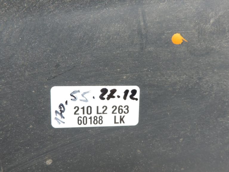 OE Opel Vivaro B Renault Trafic III aizmugurējā kreisā apakšdaļas aizsardzība 93867921