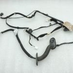 OE Opel Vivaro B Renault Trafic III durvju vadu kopne priekšā pa labi 93460094