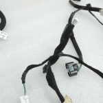 OE Opel Vivaro B Renault Trafic III durvju vadu kopne priekšā pa labi 93460094