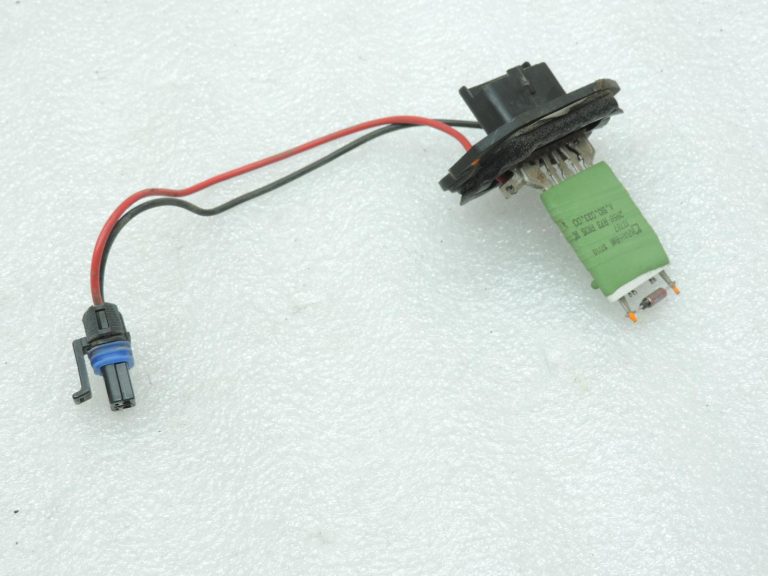 OE Opel Vivaro B Renault Trafic III centrālās apkures ventilatora rezistors 95518076