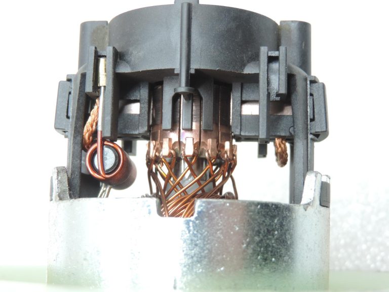 OE Opel Vivaro B Renault Trafic III centrālās apkures ventilatora motors 93161920