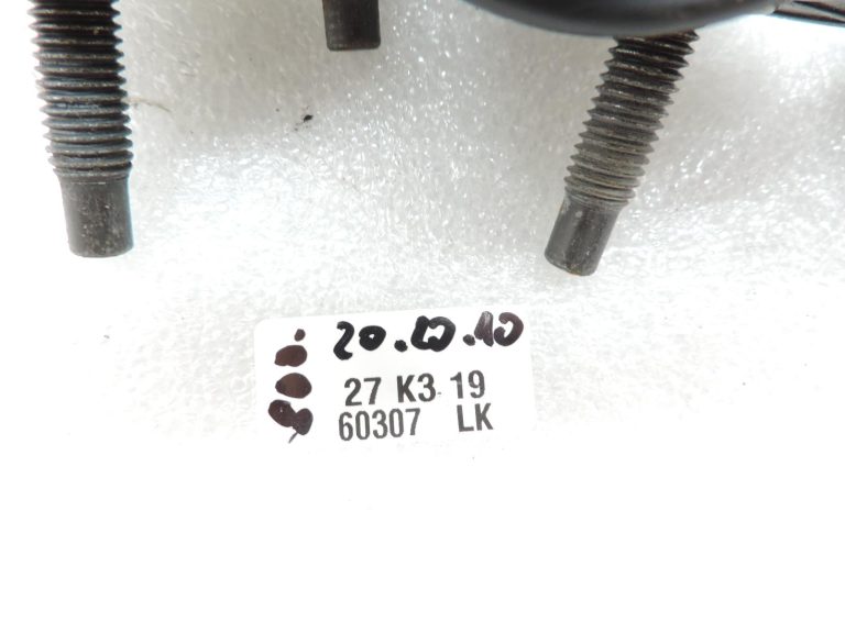 OE Opel Vivaro B Renault Trafic III aizmugurējās sēdvietas skrūvju komplekts 8x 93458186