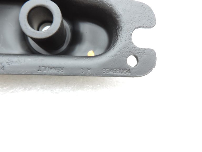 OE Opel Vivaro B Renault Trafic III sēdekļa stiprinājums priekšā pa labi 93458064