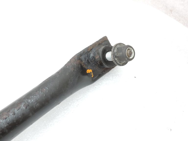 OE Opel Vivaro B Renault Trafic III aizmugurējās ass nostiprinājuma stieņš 93868597
