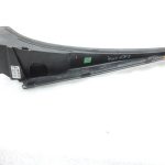 OE Opel Vivaro B Renault Trafic III Dekoratīvā līste priekšējā stikla labajā pusē 93867905