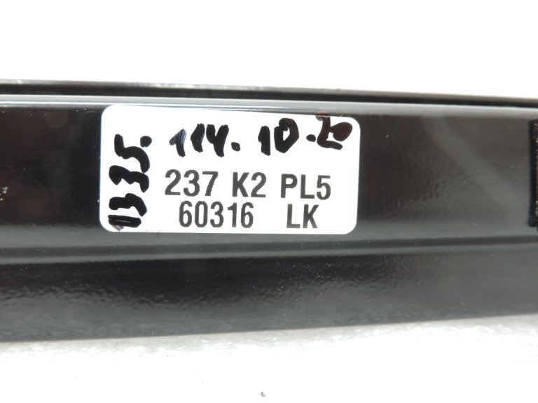 OE Opel Vivaro B Renault Trafic III bīdāmās durvis – apakšējā rullīšu vadība 91165747