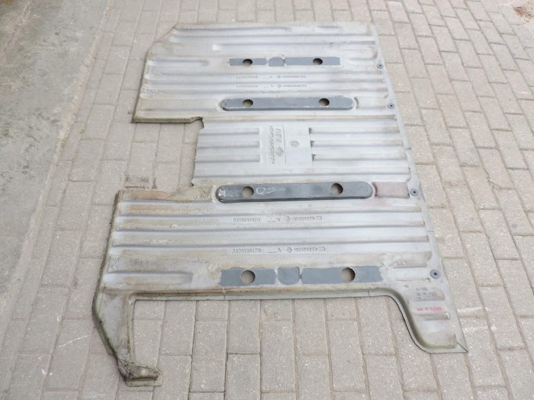 Opel Vivaro B Renault Trafic III gumijas grīdas apdare otrajai rindai 93454448