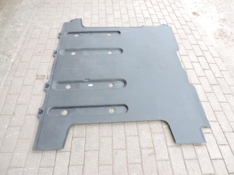 Opel Vivaro B Renault Trafic III gumijas grīdas apdare trešajai sēdekļu rindai 93454442