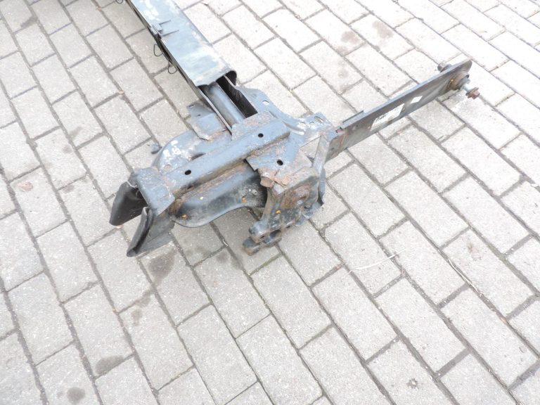 OE Opel Vivaro B Renault Trafic III aizmugurējā ass 93868595