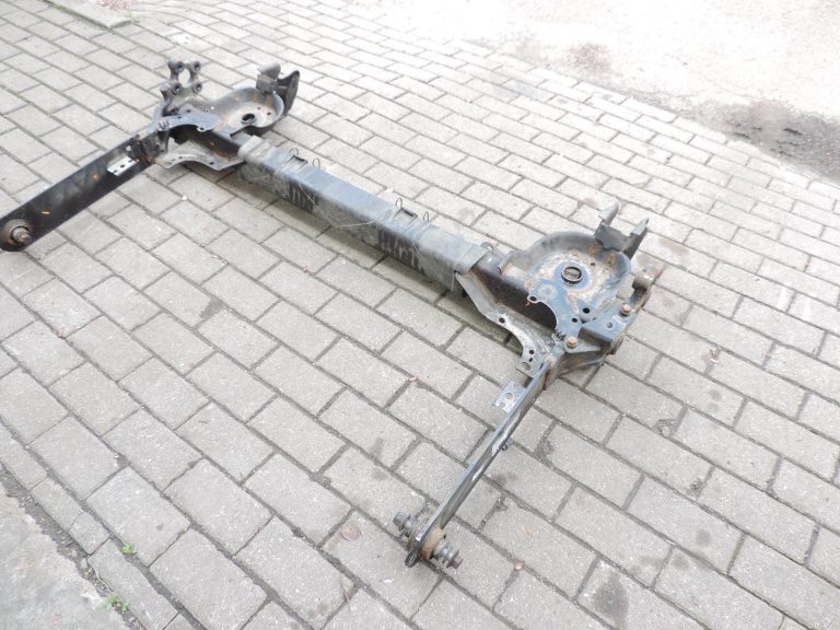 OE Opel Vivaro B Renault Trafic III aizmugurējā ass 93868595