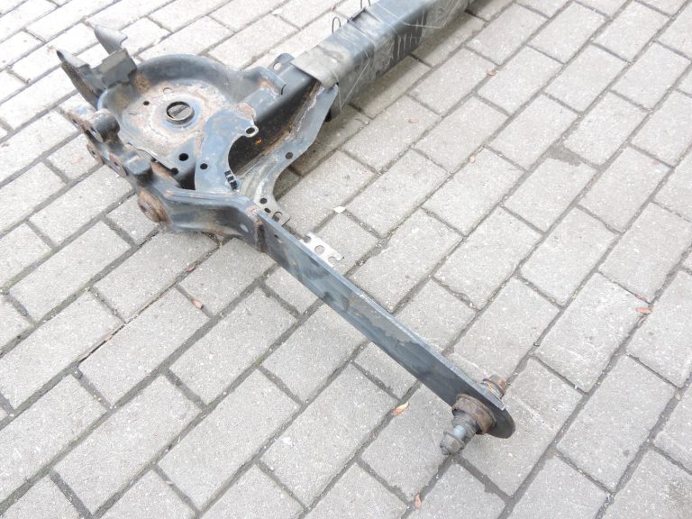 OE Opel Vivaro B Renault Trafic III aizmugurējā ass 93868595