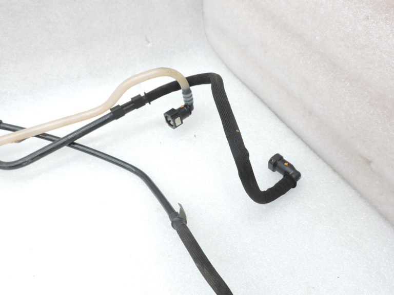 OE Opel Vivaro B Renault Trafic III 1,6 DCi R9M degvielas caurule 93454326