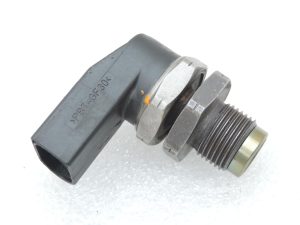 BMW M57N2 M47N2 degvielas iesmidzināšanas slieksnis, degvielas spiediena sensors 13537787167 7787167