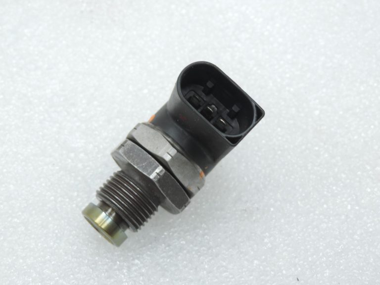 BMW M57N2 M47N2 degvielas iesmidzināšanas slieksnis, degvielas spiediena sensors 13537787167 7787167