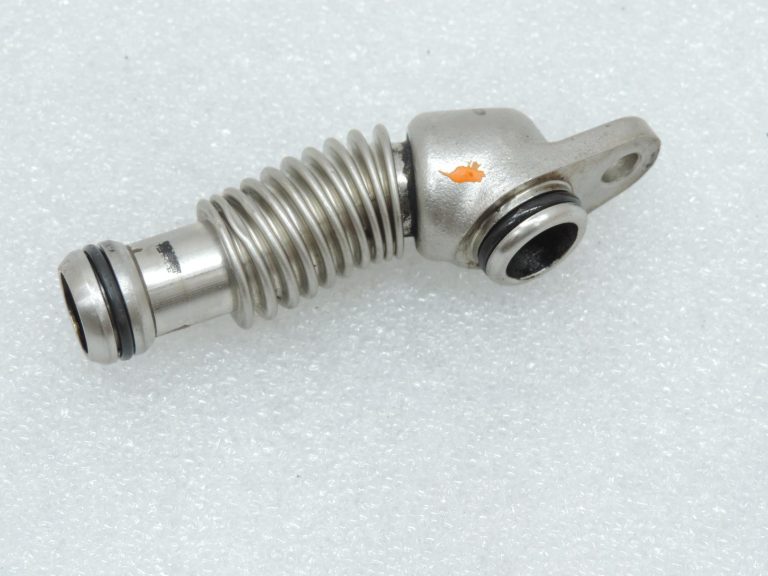 OE BMW M57N2 2,5D 3,0D turbokompresora eļļas atgriezes caurule 11427804257