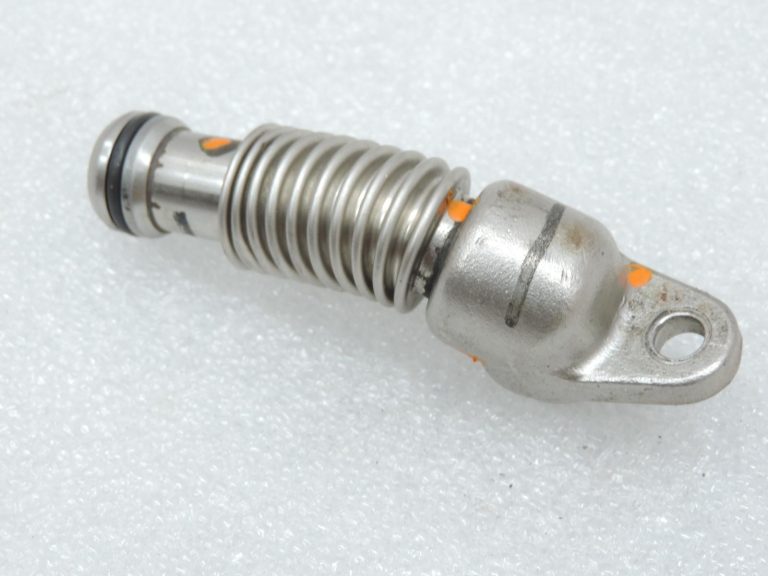 OE BMW M57N2 2,5D 3,0D turbokompresora eļļas atgriezes caurule 11427804257