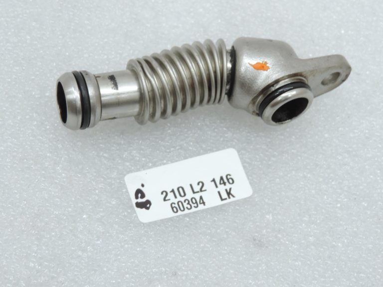 OE BMW M57N2 2,5D 3,0D turbokompresora eļļas atgriezes caurule 11427804257
