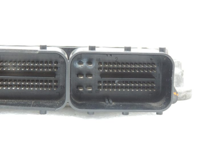 OE BMW F20, F21, F22, F30, F31, F34 dīzeļdzinēja B47 vadības bloks 8589145 – BOJĀTS