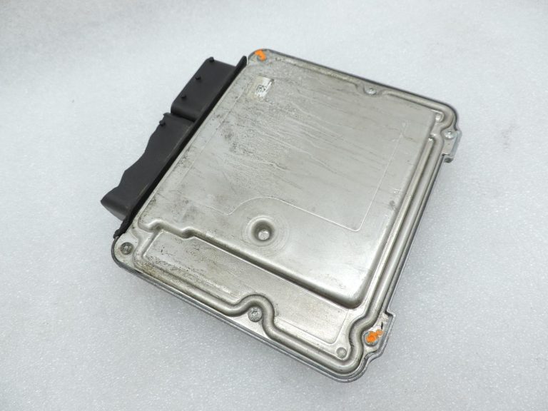 OE BMW F20, F21, F22, F30, F31, F34 dīzeļdzinēja B47 vadības bloks 8589145 – BOJĀTS