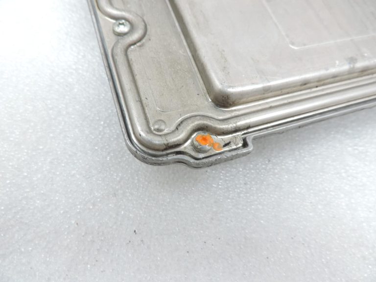 OE BMW F20, F21, F22, F30, F31, F34 dīzeļdzinēja B47 vadības bloks 8589145 – BOJĀTS