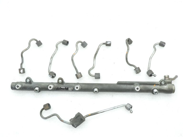 OE BMW M57N2 degvielas iesmidzināšanas slīksne ar augstspiediena cauruli 7788679 0445216008