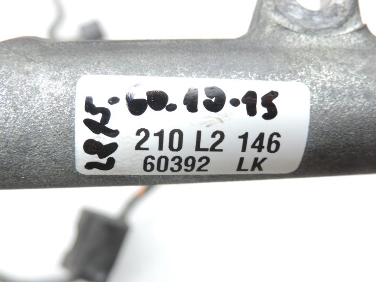 OE BMW M57N2 degvielas iesmidzināšanas slīksne ar augstspiediena cauruli 7788679 0445216008