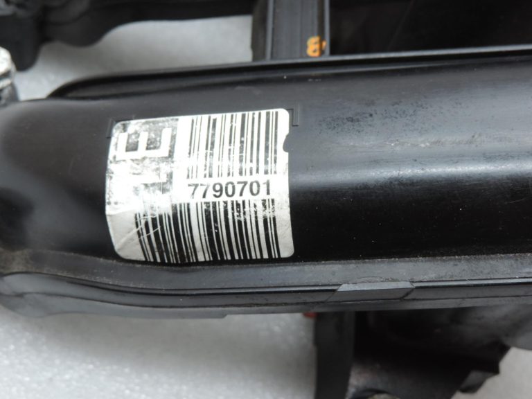 OE BMW M57N2 ieplūdes kolektors BEZ virpuļvārstiem 7800585