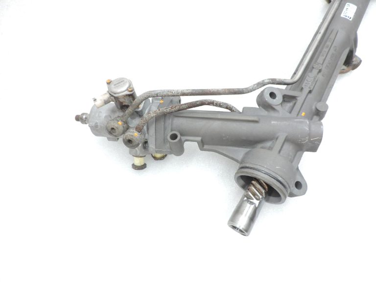 OE BMW E60 E61 stūres mehānisms, hidrauliskais stūres pastiprinātājs 6775422