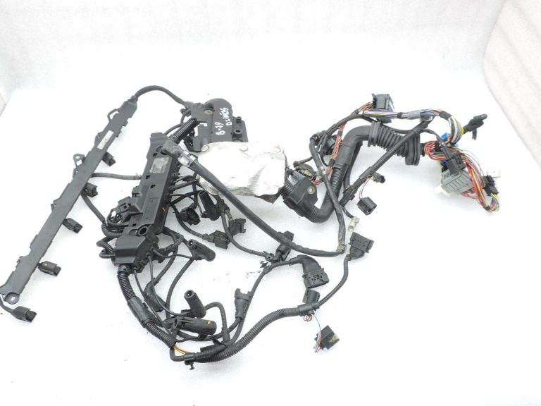 BMW E60 E61 M57N2 3.0D M57 dzinēja vadu kopne 7802570, neliels DEFEKTS