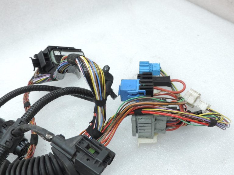 BMW E60 E61 M57N2 3.0D M57 dzinēja vadu kopne 7802570, neliels DEFEKTS