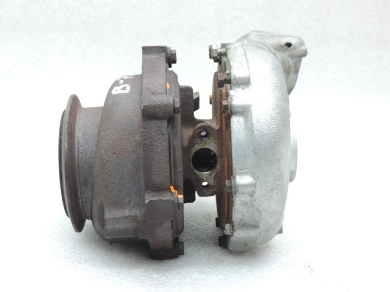 BMW E60 E61 M57N2 turbokompresors Turbo 2414328 BEZ vadības motora