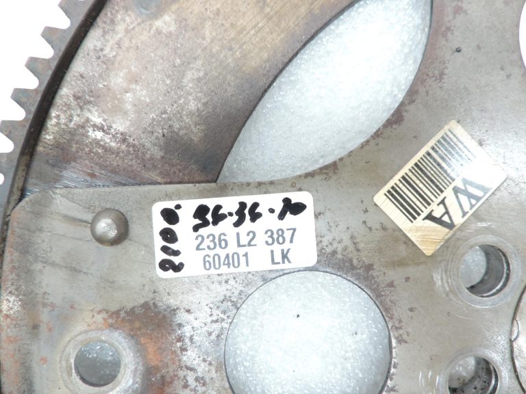 OE BMW M57N2 E90 E91 E92 E93 E60 E61 svārsta disks ar zobainu gredzenu
