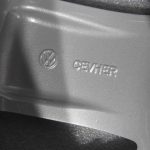 1x oriģināls VW Sharan 7N alumīnija disks, 16 collas, ET33, 7N0601025A, ar pulverkrāsas pārklājumu