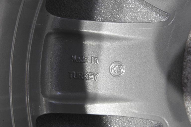 1x oriģināls VW Sharan 7N alumīnija disks, 16 collas, ET33, 7N0601025A, ar pulverkrāsas pārklājumu