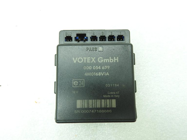 VW Passat 3C Caddy Eos vadības bloks PDC 000054639 4M0168V1A