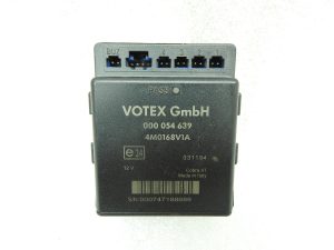 VW Passat 3C Caddy Eos vadības bloks PDC 000054639 4M0168V1A