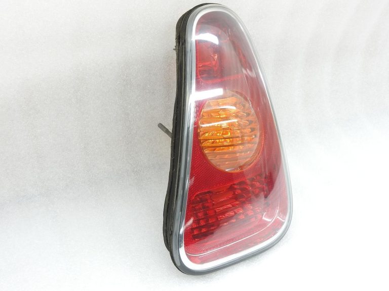 MINI R50 R53 labais aizmugurējais lukturis (pirms facelifta) 2001–2004 Aizmugurējais lukturis 63216935784