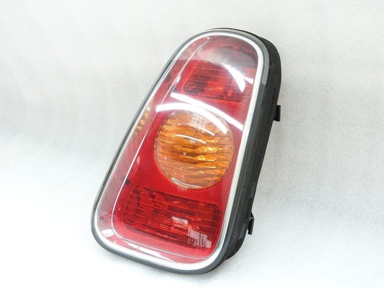 MINI R50 R53 labais aizmugurējais lukturis (pirms facelifta) 2001–2004 Aizmugurējais lukturis 63216935784