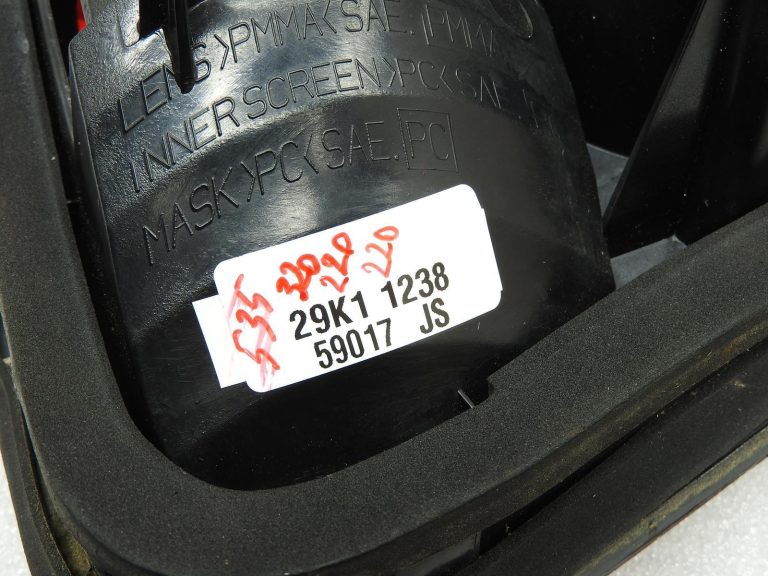 MINI R50 R53 labais aizmugurējais lukturis (pirms facelifta) 2001–2004 Aizmugurējais lukturis 63216935784