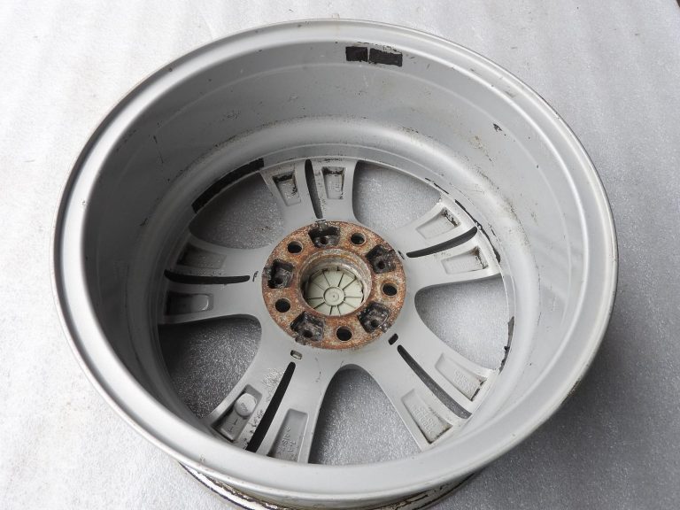 Oriģināls BMW R17 alumīnija disks (1 gab.) 3. sērijai F30, F31, 4. sērijai F32, F36, iS37, 7,5J, Style 327