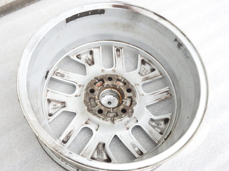 1x oriģināls „Opel Vivaro B“ un „Renault Trafic III“ alumīnija disks, 17 collas, ET50, 403007968R
