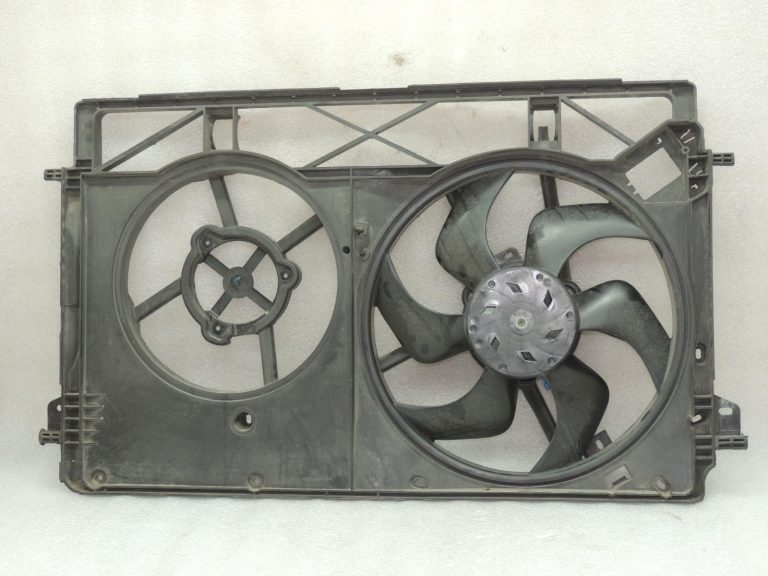 OEM Opel Vivaro B Renault Trafic III 1.6DCi dzesētāja ventilators 93868357