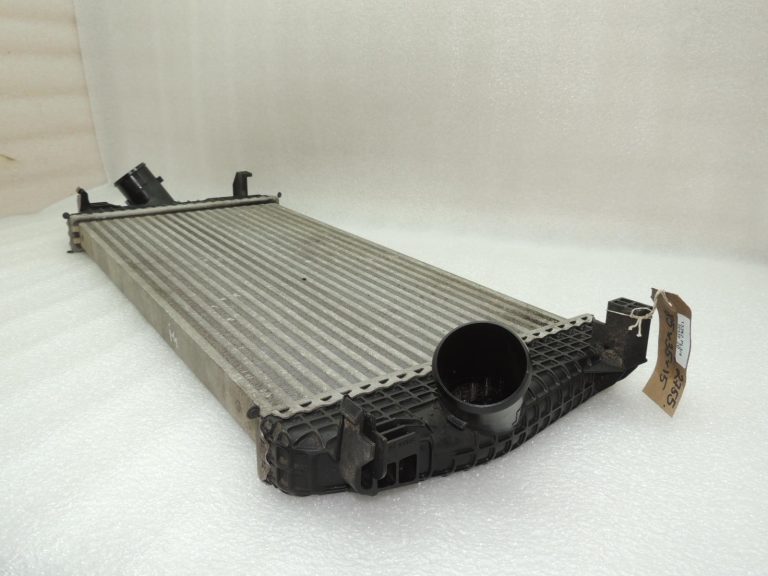 Chrysler Grand Voyager V starpdzesētājs (Intercooler) 4677732AD OEM