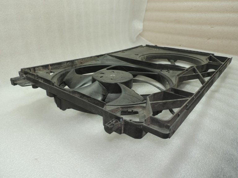 OEM Opel Vivaro B Renault Trafic III 1.6DCi dzesētāja ventilators 93868357