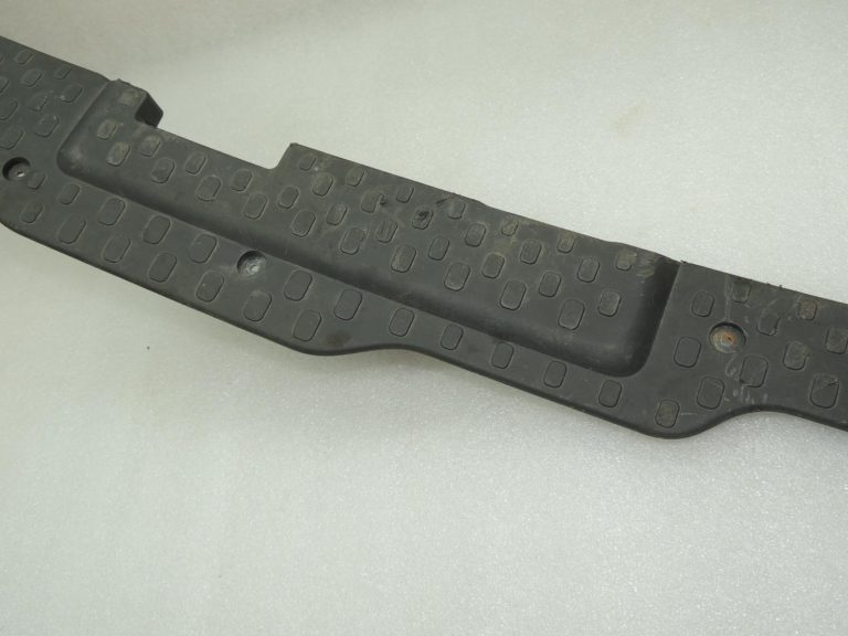 OEM Opel Vivaro B Renault Trafic III bagāžnieka sliekšņa apvalks 93868883