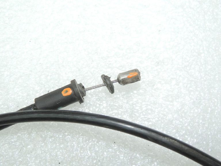 OEM Opel Vivaro B Renault Trafic III motora pārsega atvēršanas svira ar trosi